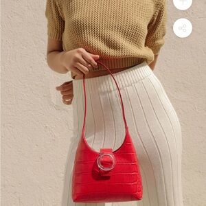 IMAGO-A red shoulder bag: Nº44 LUCITE BUCKLE MINI - ROUGE CROC